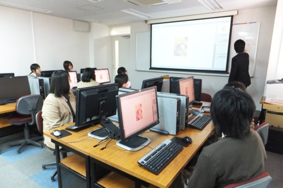 専門学校での体験授業